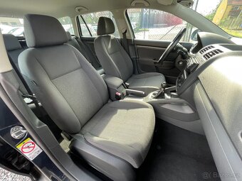 Volkswagen Golf 1,9 TDi 77kW Model BEZ DPF, AC - 13