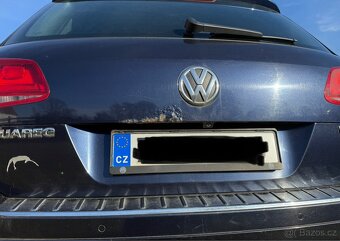 VW Touareg 3.0 V6 176kW 2011 rodinný - 13