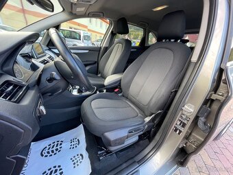 BMW 218i ACTIVE TOURER 100kW-2014-126.852KM-NAVI,VÝHŘEV,AC- - 13
