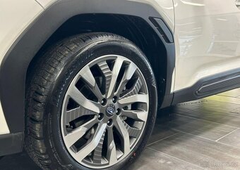 Subaru Forester 2.0 Touring 2025 skladem 100 kw - 13