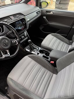 VW TOURAN 2.0 TDI R-LINE NAVI VYHŘ.SEDAČKY, KAMERA,SENZORY - 13