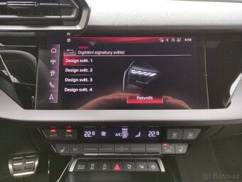 Audi RS3 FACELIFT MATRIX SONOS HUD KAMERA ZÁRUKA MY 2025 - 13