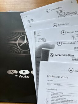 Mercedes-Benz V300d 4MATIC - 13