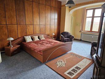 Elegantní prvorepublikový byt k pronájmu 140 m2 – Americká t - 13