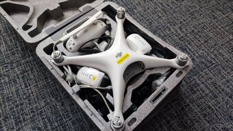 Dji Phantom 4 (nebourany) - 13