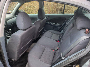 Nissan Almera 1.5i serviska - 13