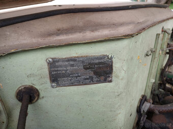Moskvič 407, rok 1962, 1360ccm, 33 KW, 52000km - 13