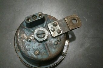 Motor výrobní štítek klíček spínač brzdového světla - 13