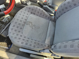 VW NEW BEETLE 2,0i 85kW 1999 AQY - DILY z VOZU - 13