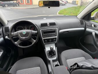 Škoda Octavia 1,6 tdi, auta na splátky bez registru - 13