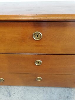 Starožitná komoda šuplíková - 13