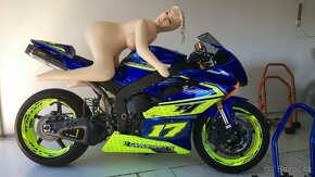 Yamaha R1 2008 okruhovka - 13