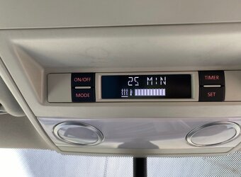 VW T5 CALIFORNIA BEACH SERVIS VW TOP STAV - 13