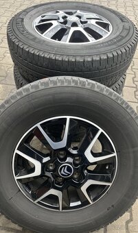 Alu 6x16 5x118 ET68 pneu 225/75/16 116Q - 13