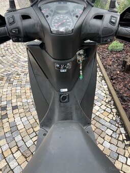 Honda SH 125 ccm ABS rok 2015 - 13