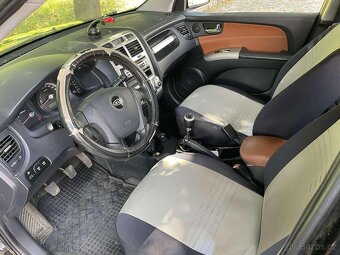 Kia Sportage 2.0 CRDi - 13