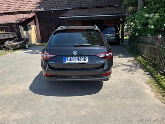 Prodám Škoda Superb 2.0 TDI 110kW Style - 13