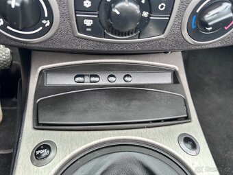 BMW Z4 E85 3.0i 170kW M-paket - 13