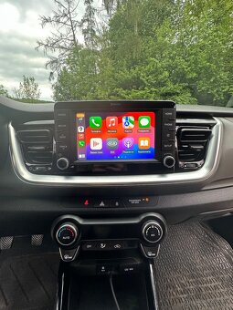 Prodám auto  KIA STONIC 2018 - 13