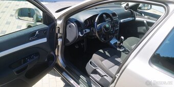 Škoda Octavia Kombi SCOUT 1,8 TSI - 118kw. 4X4. .KRÁSNÝ STAV - 13