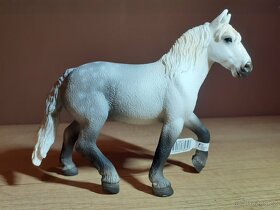 SCHLEICH Koně SBĚRATELSKÉ FIGURKY 4 - 13