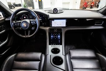 Porsche Taycan 4S CROSS TURISMO - 13