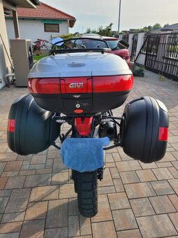 Triumph Tiger XCA 800 - 13