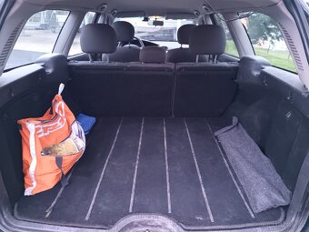 Ford Focus MK1 1.8 TDCi 74kW - 13