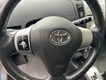 Toyota Yaris 1,3 VVT-i  64 KW r.v. 2007  automat - 13