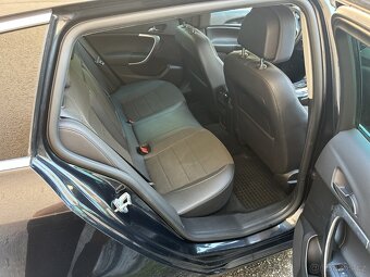 Opel Insignia 2.0 CDTi 118kW Sports Tourer - 13