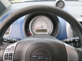 Opel Agila 1.0 i 48kW - 13