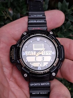 CASIO ILLUMINATOR SGW-400H - 13