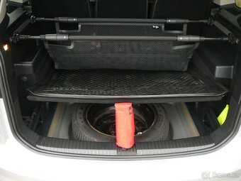 VW TOURAN 2.0 TDI 90KW FULLLED NAVI ACC FRONT OPCPARK 2021 - 13