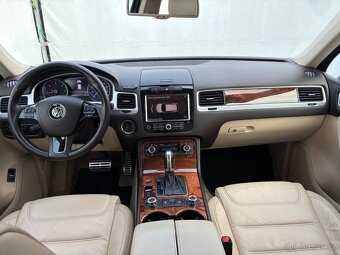 Volkswagen Touareg, 4,2TDi V8, FULL SERVIS, DPH, TOP - 13