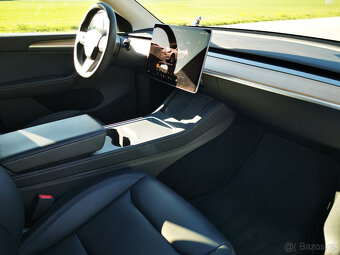 Tesla Model Y Long Range Dual motor, FSD za 100 tis.kč - 13