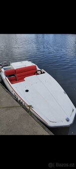 Motorový člun ultranautic 1250 - 13