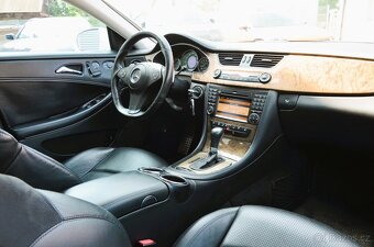 Mercedes Benz CLS 63 AMG JAPAN - 13