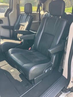 DODGE GRAND CARAVAN SXT 3,6 V6 - 13