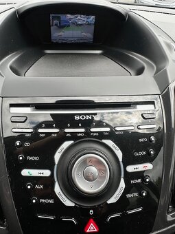 Ford Kuga 2.0TDCi 4x4, automat, r.2014, 1.majitel, serviska - 13