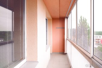 Družstevní byt 2+kk 56m2 s lodžií v Bělé pod Bezdězem - 13