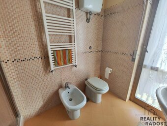 Prodej bytu 2+kk 50 m² Silvi, Itálie - 13