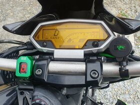 Kawasaki Z1000 2011 - 13
