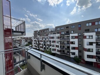 Prodej bytu 1+kk/B, 34 m2 - Praha 10, ev.č. 00803 - 13