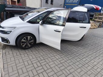 Citroen C4 grand Picasso - 13