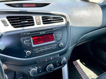 Kia Ceed 1.6 Benzín + nová LPG nádrž - 13