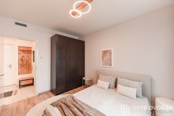 Prodej bytu 2+kk 40 m², Počernická, Praha - Strašnice - 13