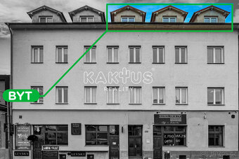 Pronájem zařízeného podkrovního bytu 3+kk (125 m2), ulice Šk - 13