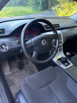 VW Passat B6 1.9 TDI 77kW 2006 (BKC) - 13