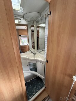 Karavan HOME-CAR – BATERIE – PŘEDSTAN – NOSIČ KOL - 13