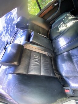 Bmw E32 interiér - 13